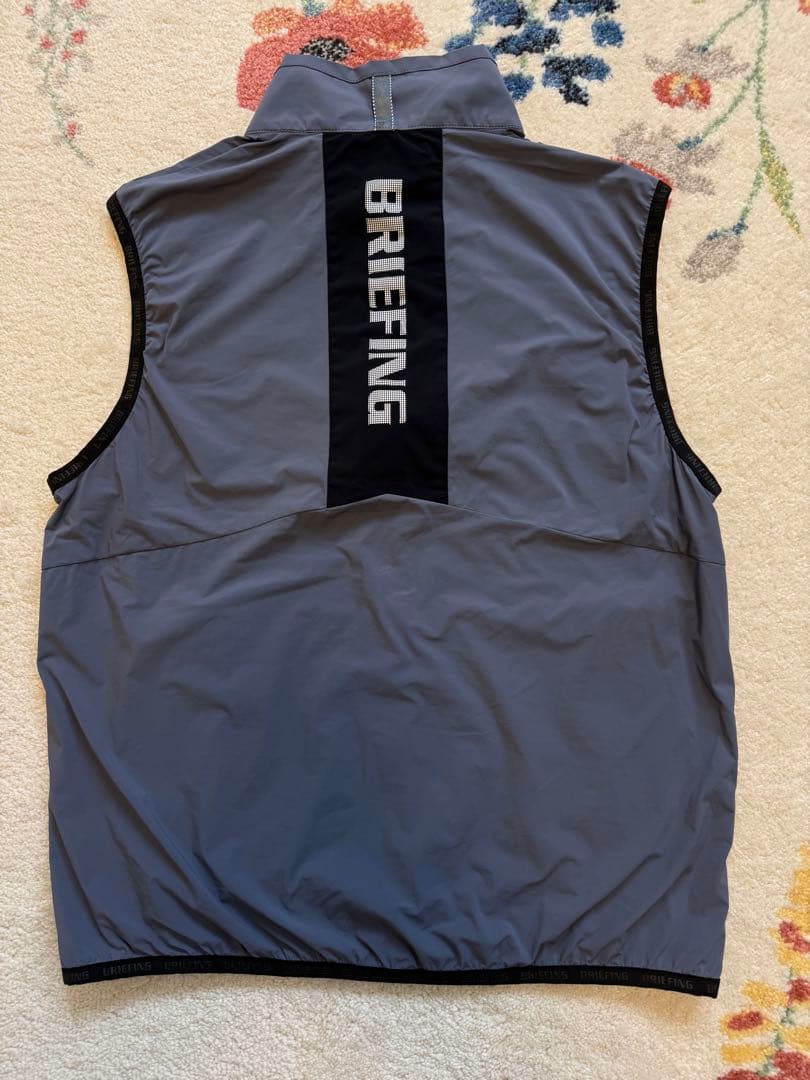 ブリーフィング　ゴルフベスト　メンズSサイズ