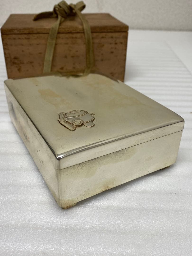 3-3283 小箱・小道具箱　金属工芸品