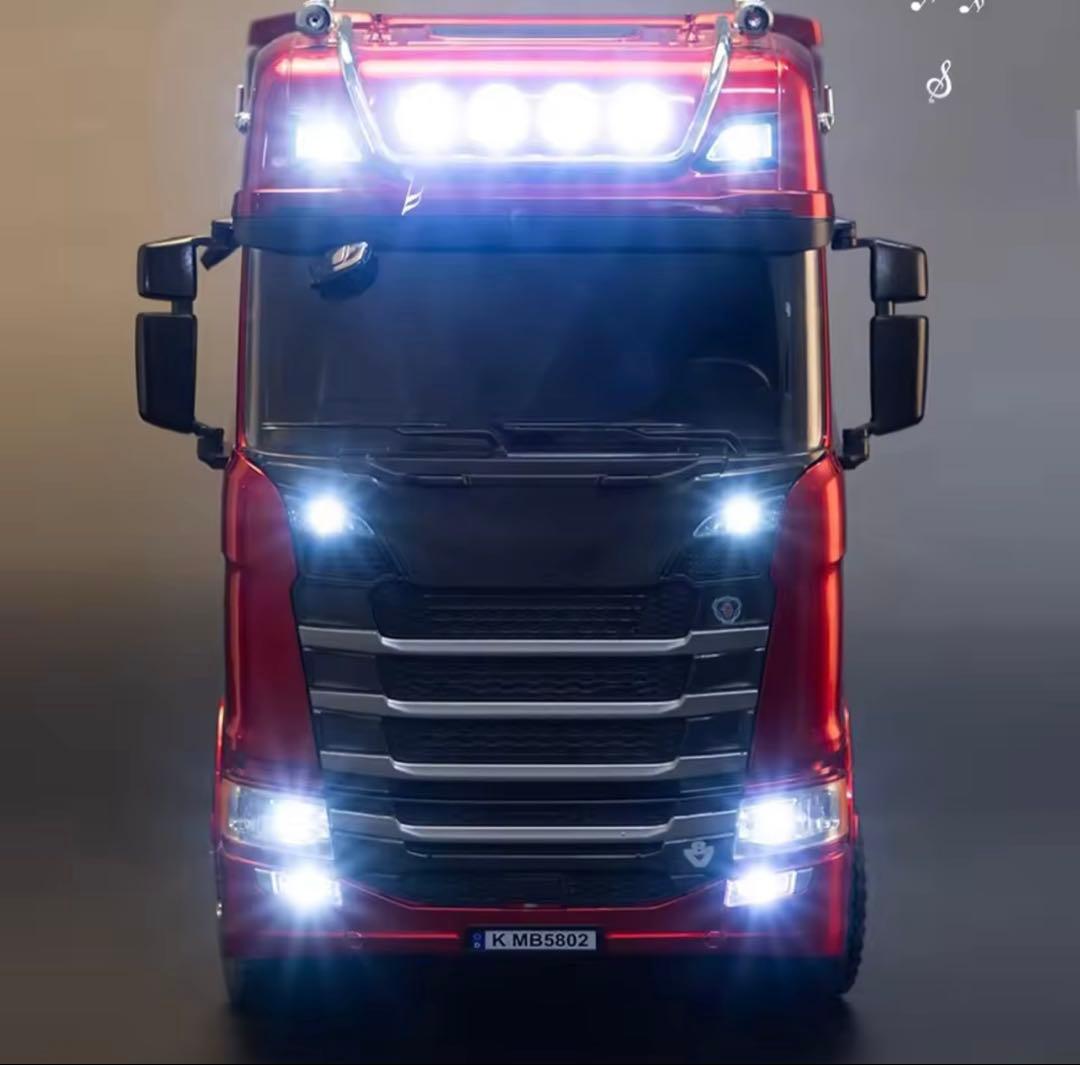 スカニア 770S V8 ヘッド本体＋トレーラーセット 1/18