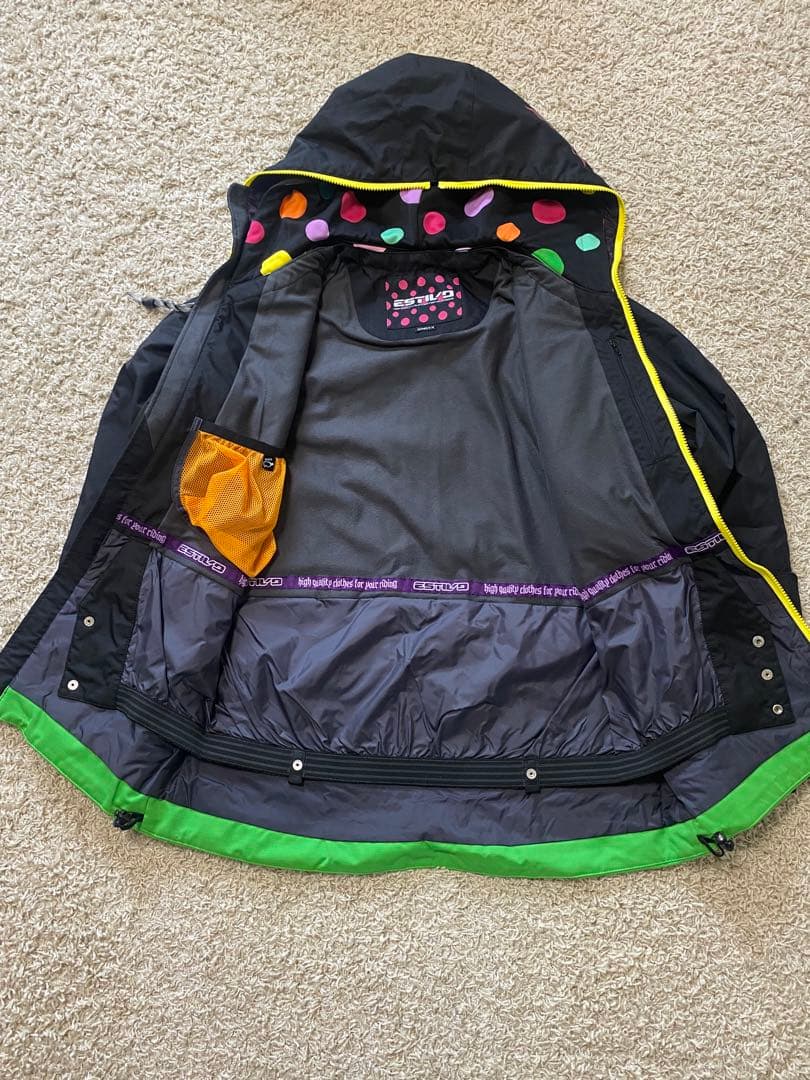 ✨値下げ　ESTIVO ゴールドウイン　スキーウェア上下　サイズM 美品