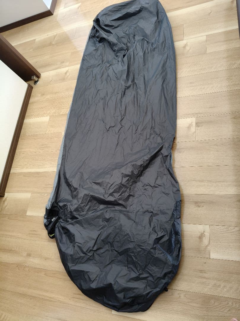 Outdoor Research Helium Bivy カラーSlate