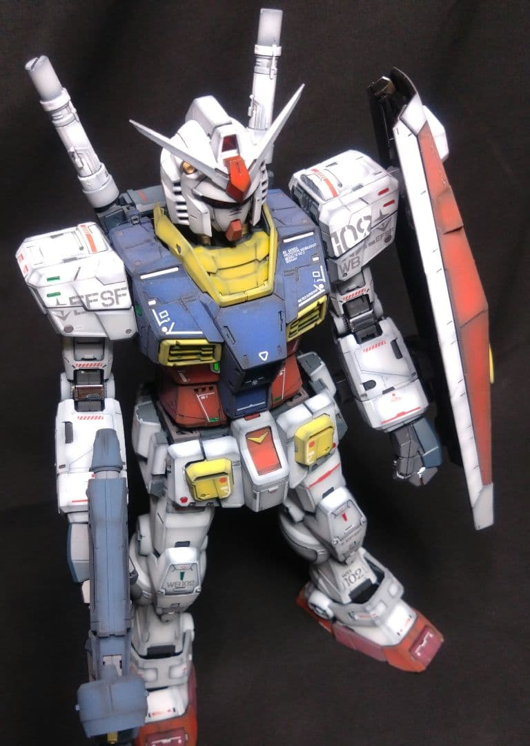 リョウ51　　ガンプラ PG UNLEASHED 1/60ガンダム 完成品