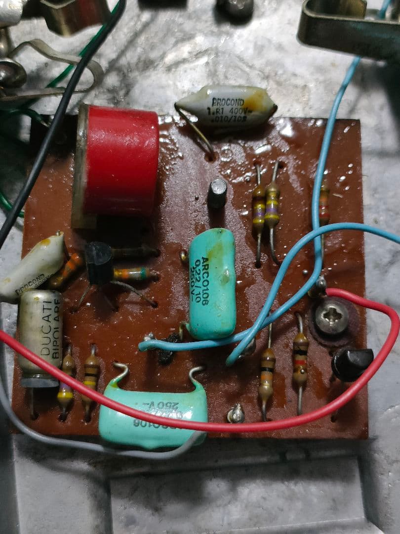 70年代 VOX刻印ロゴ ワウ 250.049 イタリア製 FASEL 赤