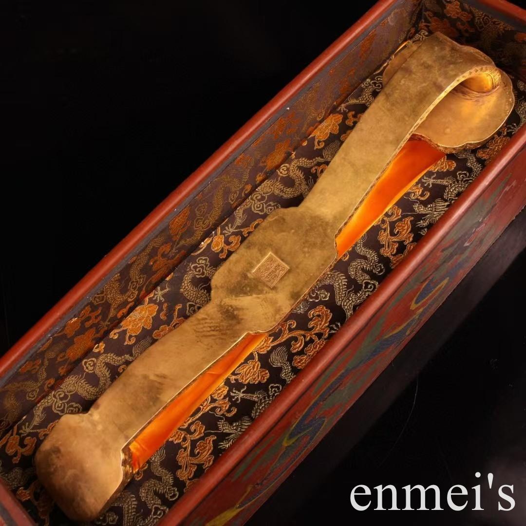 中国古美術・旧蔵透彫鎏金如意置物・純銅製・鏨刻鎏金・純手作り・箱付き・文房具