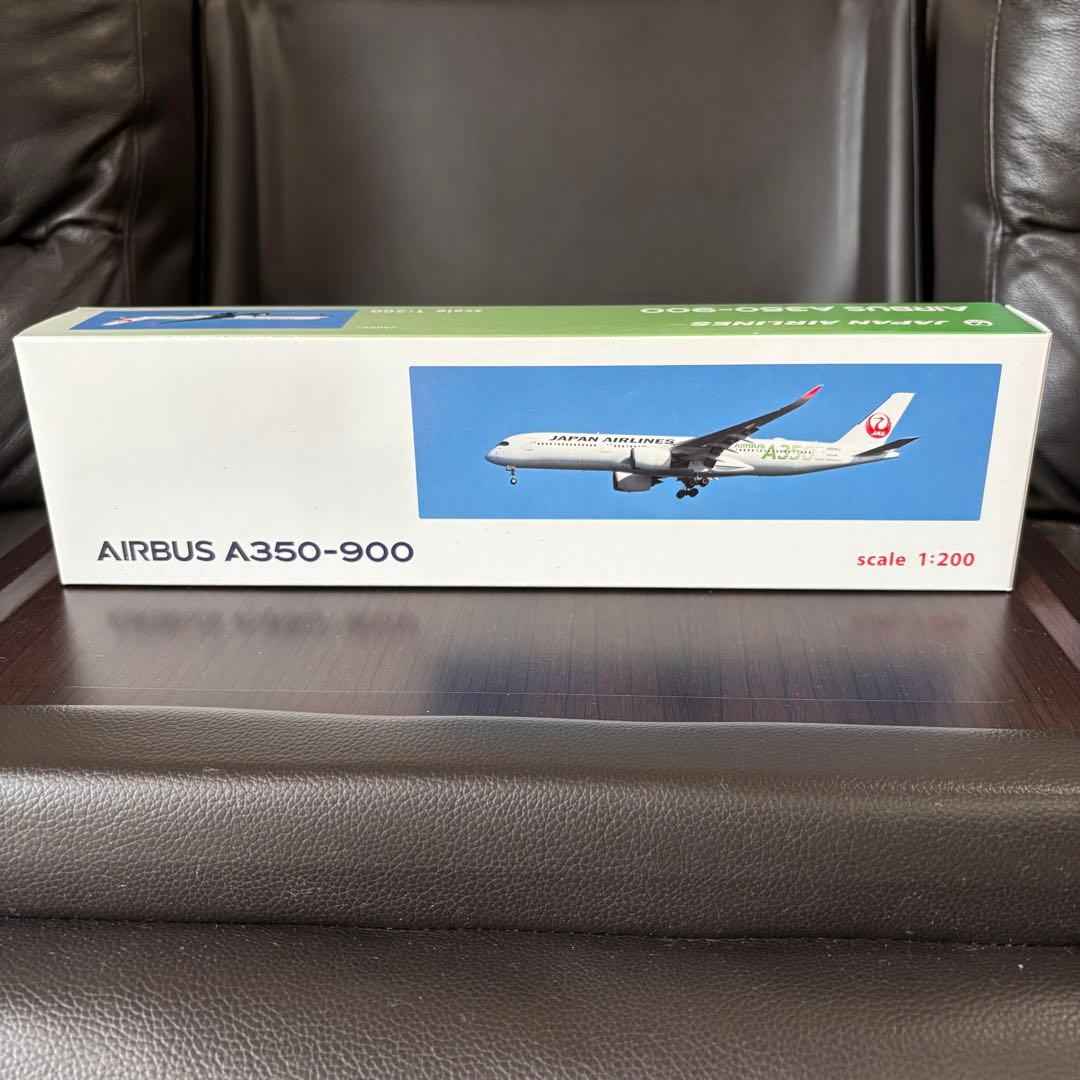 美品 日本航空 AIRBUS A350-900 1/200スケール JA03XJ