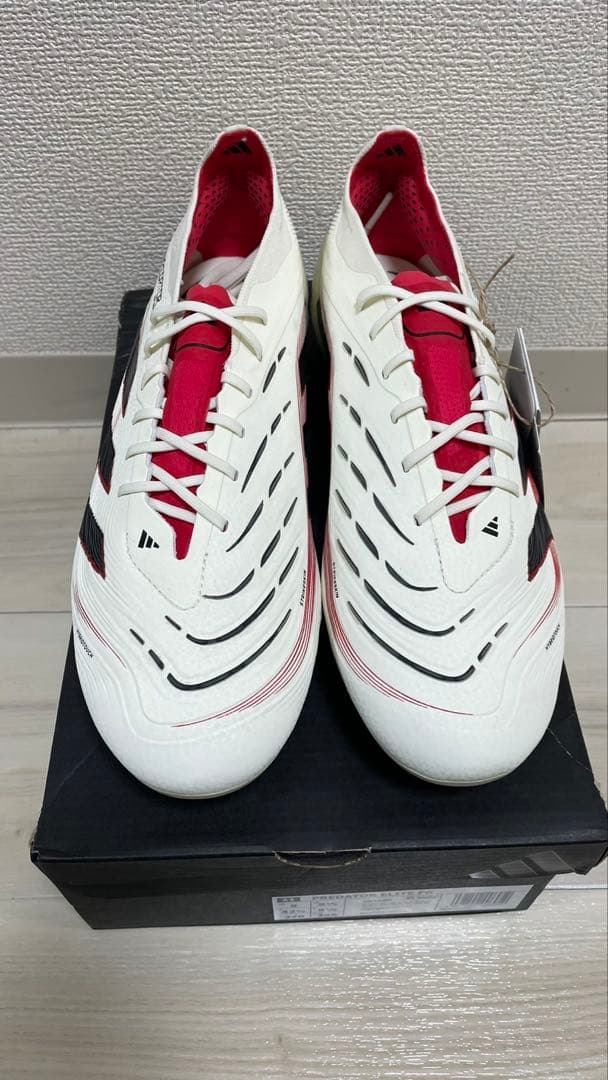 adidas メンズ　サッカーシューズ