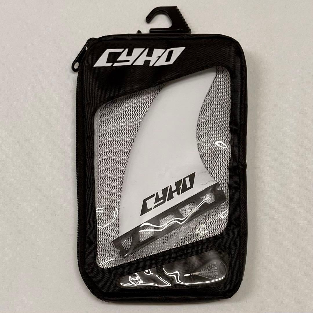 CYHO サーフボードフィン 3点セット 収納ケース付き