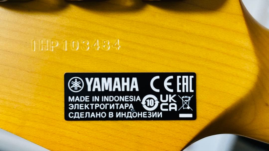 ギター YAMAHA PAC612VIIX