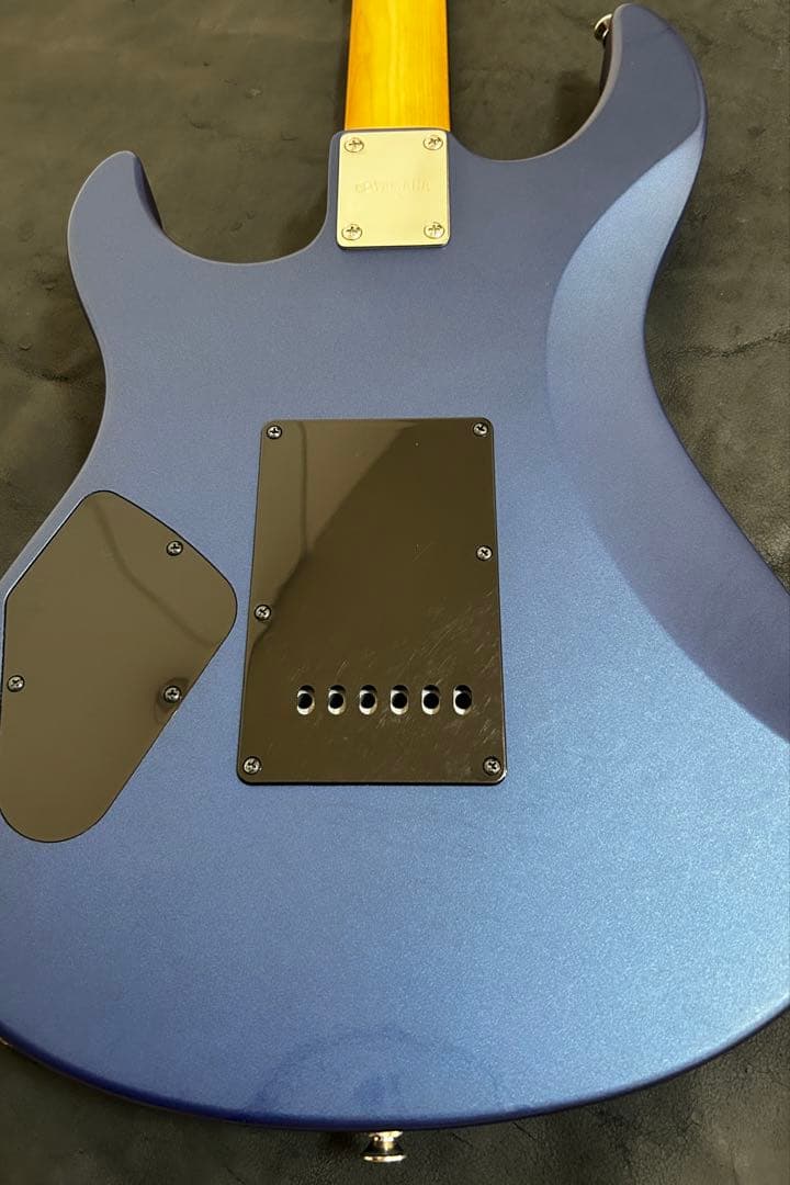 ギター YAMAHA PAC612VIIX