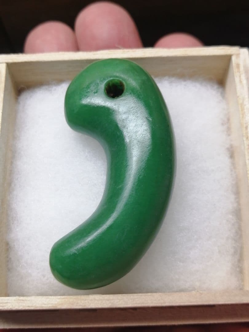 ★古墳期『糸魚川翡翠勾玉』出土品。5.20cm【超琅玕翡翠】最高峰の巨大勾玉です