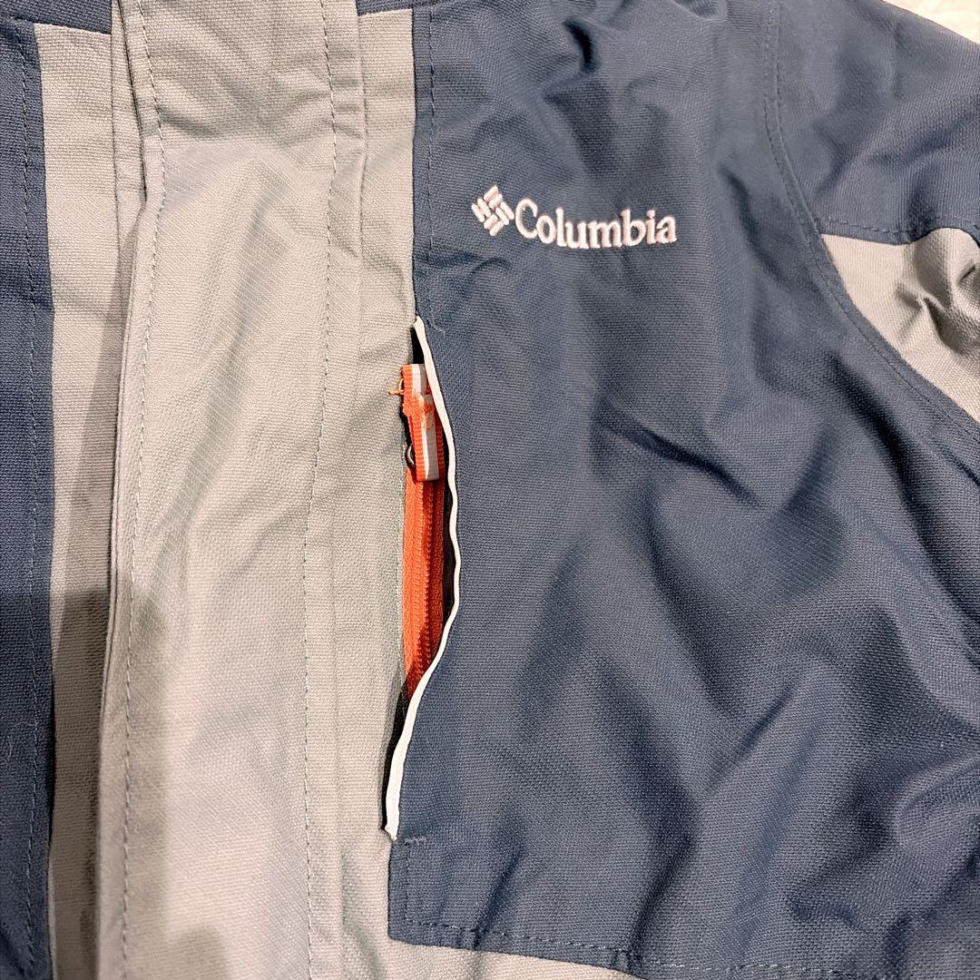 Columbia 新品✨バガ2 スキーウェア 3T ジャンプスーツ　カーキネイビ