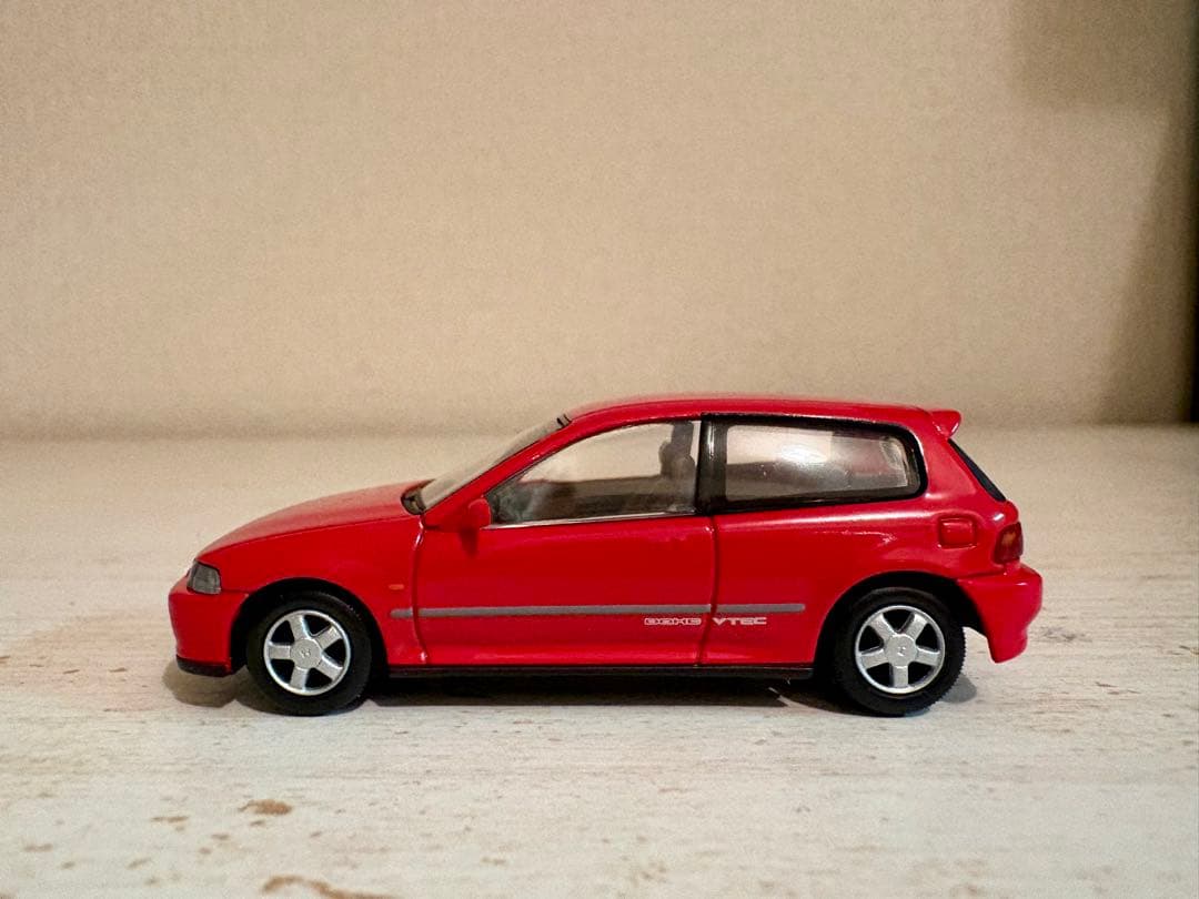 トミカリミテッドヴィンテージ LV-N48 a HONDAシビックSiR-Ⅱ 赤