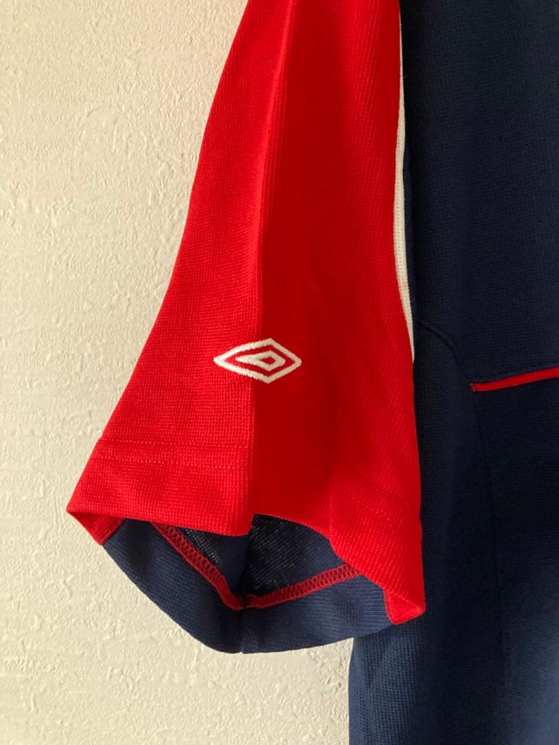 ☆新品☆送料無料☆UMBRO(アンブロ)イングランド代表トレーニングウェア☆