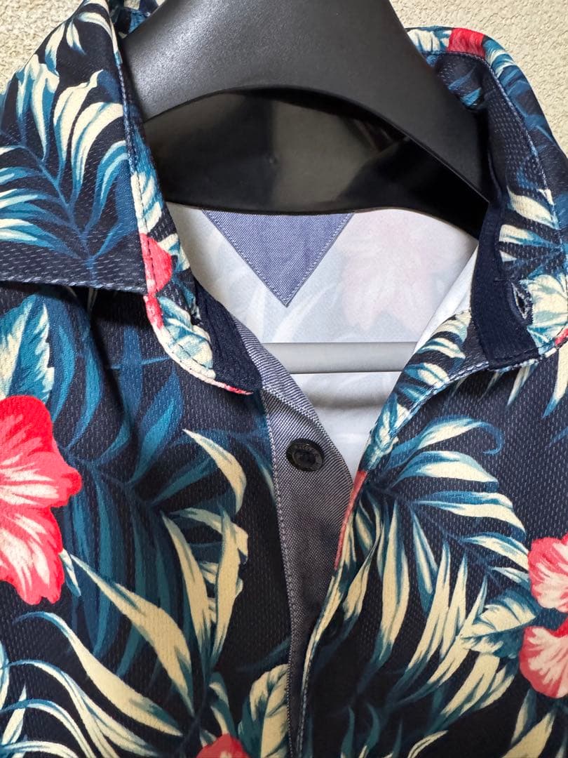 トミーヒルヒガー　ゴルフ　半袖　シャツ　花柄