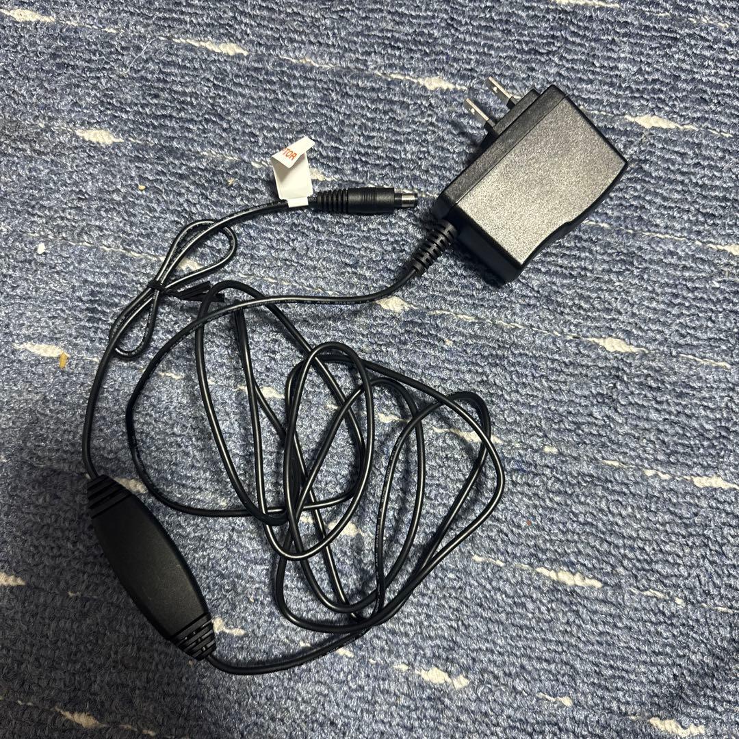 【値下げ中！】BOSS GT-1　　　　　　　純正アダプター、教科書付き