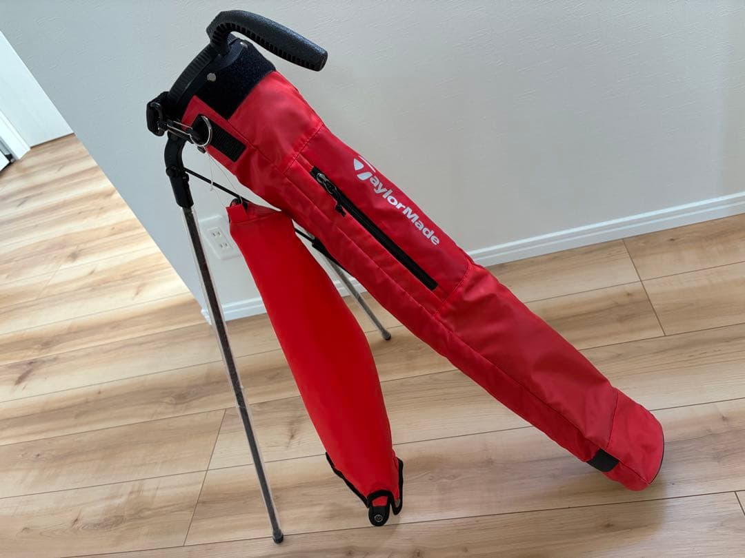 TaylorMade スタンドバッグ クラブケース　赤 新品タグ付き