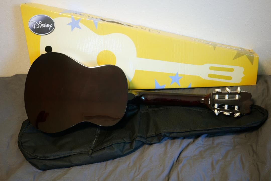 美品　Disney ミッキー　ミニ　クラシックギター DCG-1M