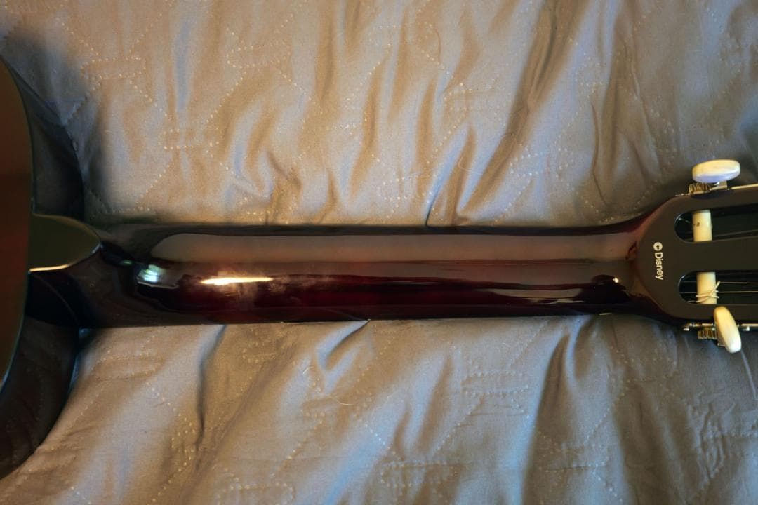 美品　Disney ミッキー　ミニ　クラシックギター DCG-1M