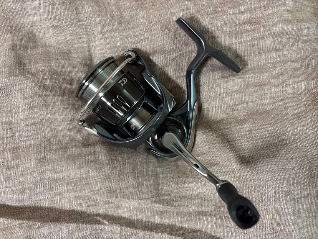 ダイワ 23エアリティ ST SF 2000SS-P エリアトラウト.