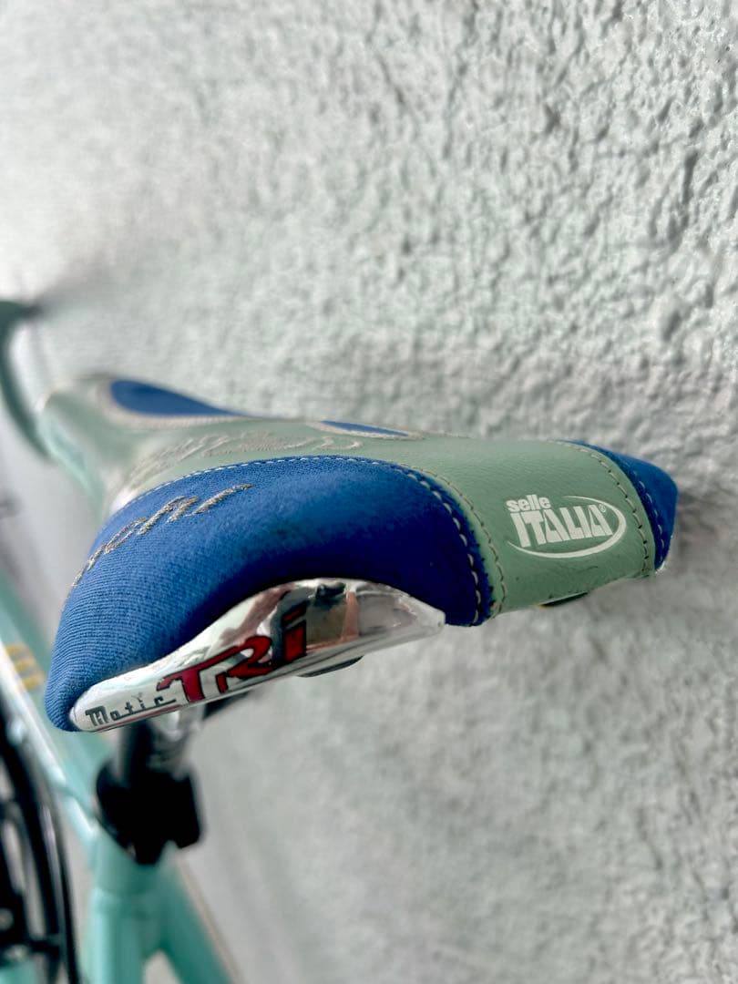 【ビアンキBianchi】90年代プロ用ヴィンテージサドル