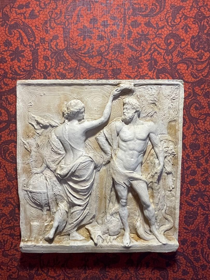 ヘラクレスの戴冠式。浅浮き彫り。Hercules. 31×29,5 cm