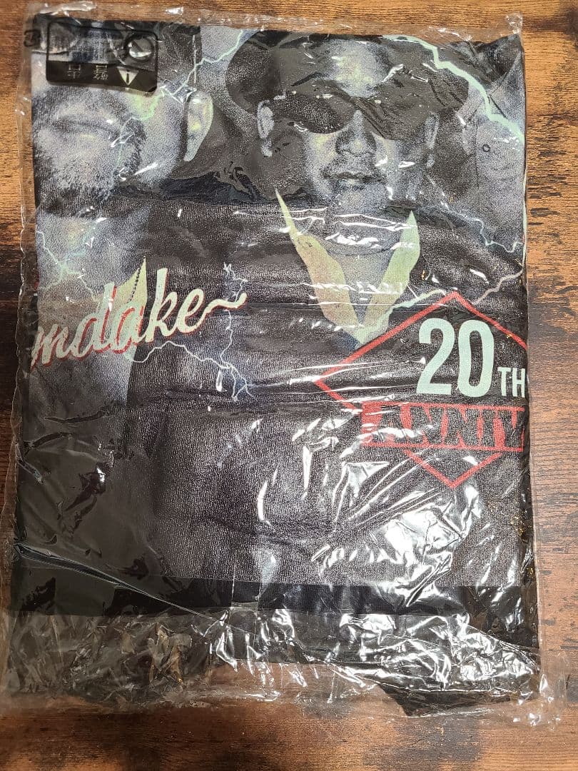 ケツメイシ　20周年ガチャTシャツ