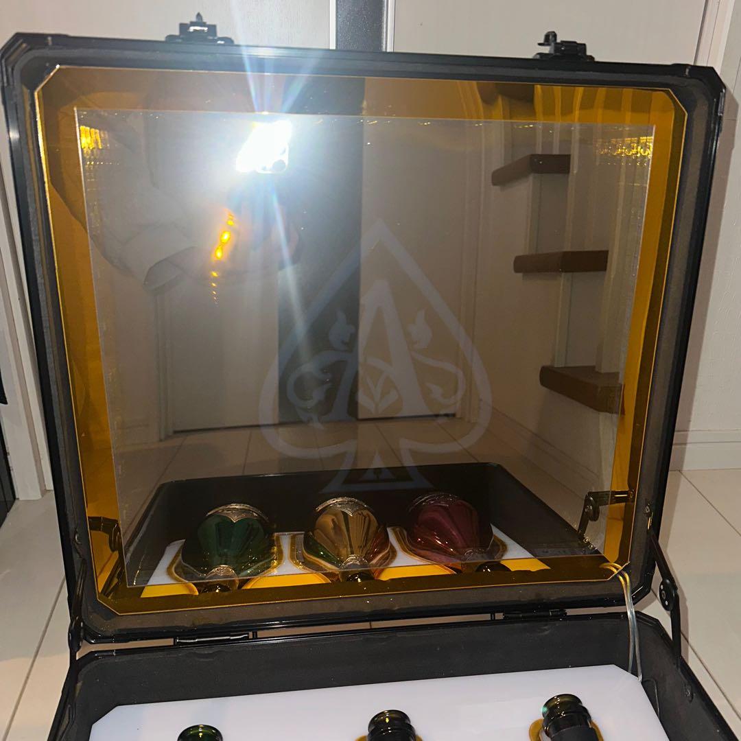 アルマンド信号機ケース　空き瓶付き