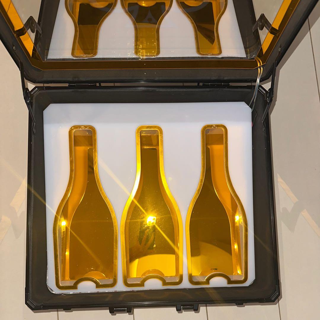 アルマンド信号機ケース　空き瓶付き