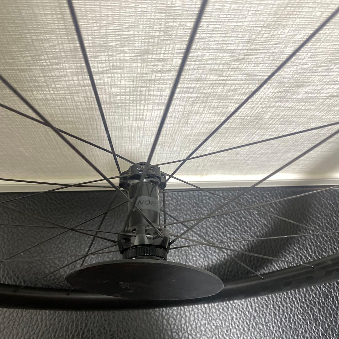 ボントレガーAeolus Pro37 TLRディスクロードホイール