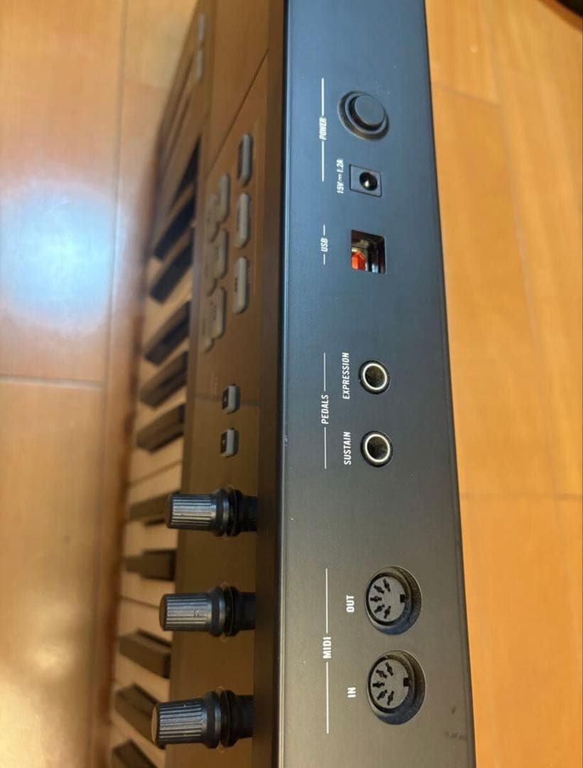 KOMPLETE KONTROL S49動作確認済み　ライセンス移行可