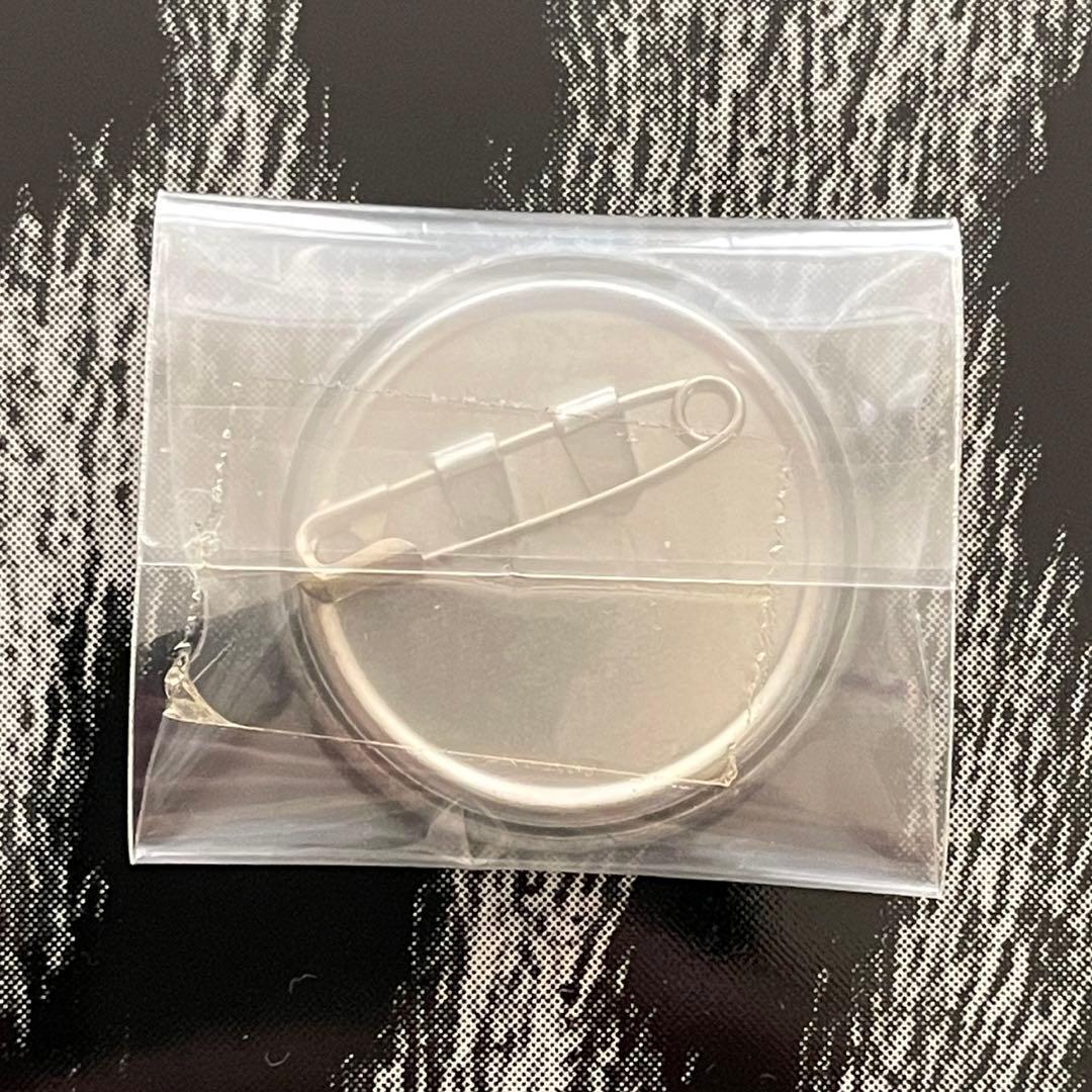 氷室京介/2010-11 BORDERLESSパンフ/ステッカー/缶バッチセット