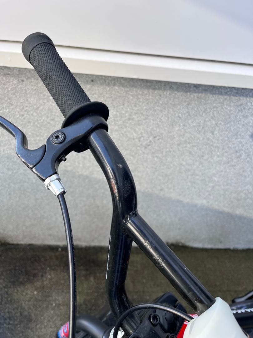 クランカー　BMX. 16インチ