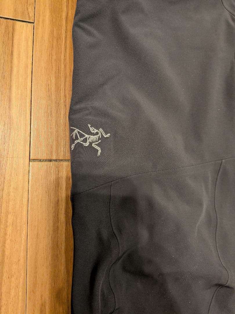 新品☆Arcteryx Rush ストレッチパンツ☆ゴアテックス☆アークテリクス