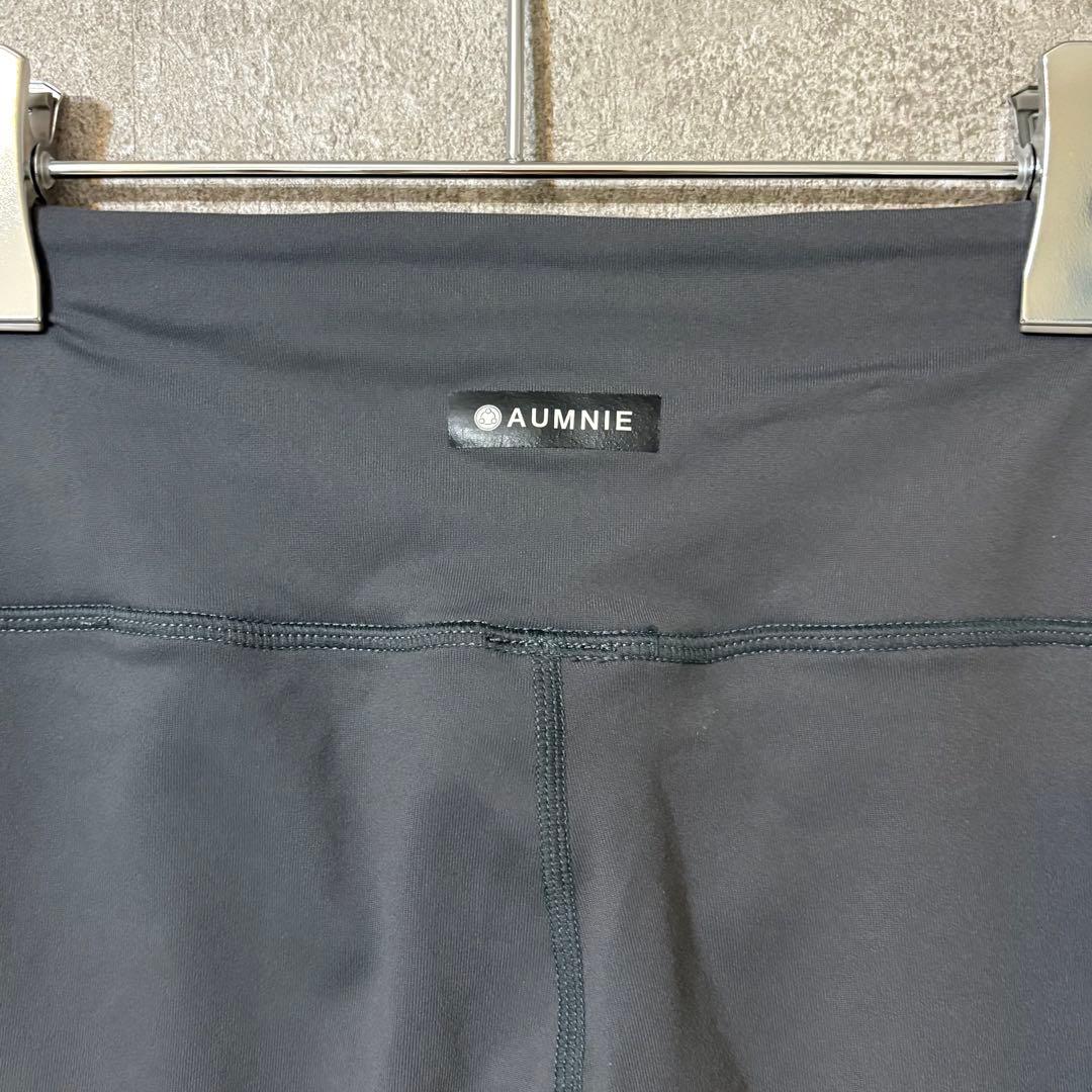 M相当【美品】AUMNIEアムニー レギンス グレー 8部丈 カッティング