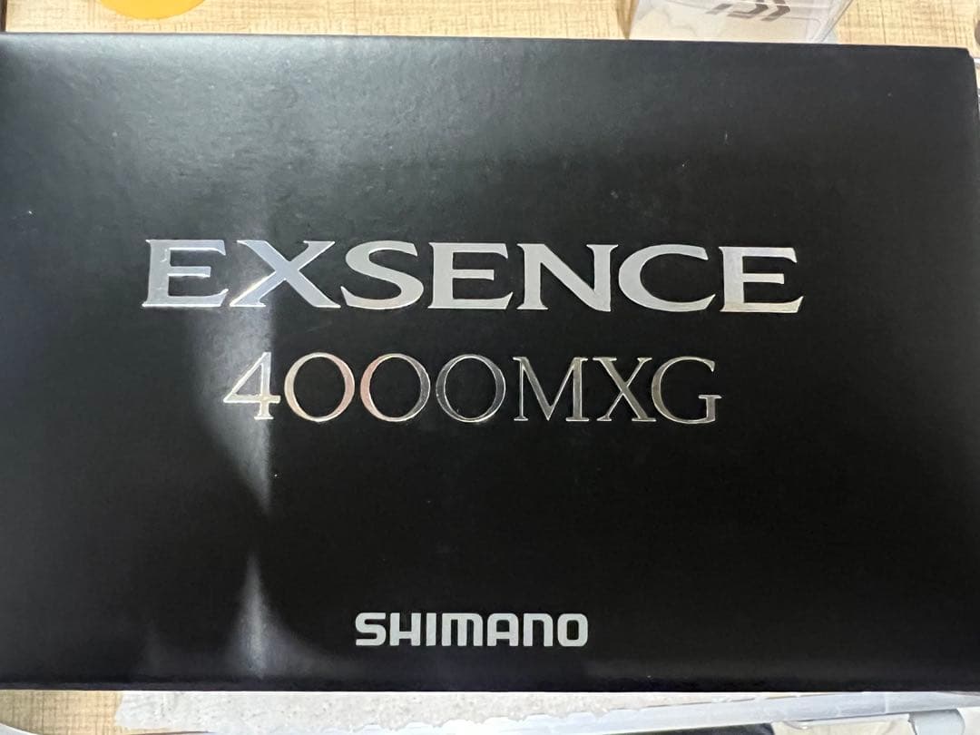 シマノ 25エクスセンス 4000MXG 未使用