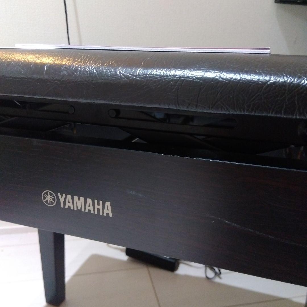 年末セールYamaha Arius YDP-162 デジタルピアノ