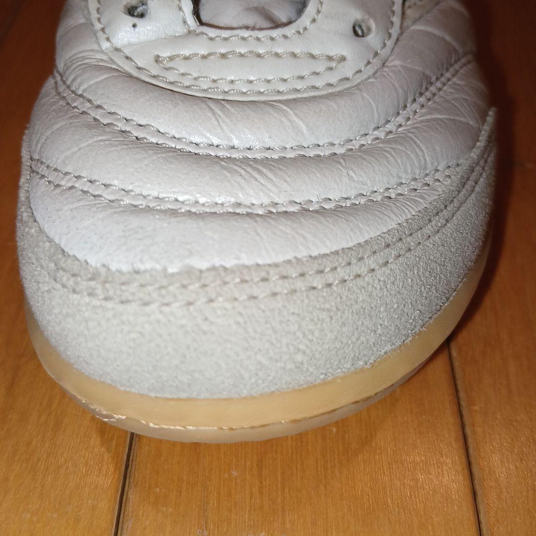 美品　ミズノモレリア MORELIA フットサル23.5cm