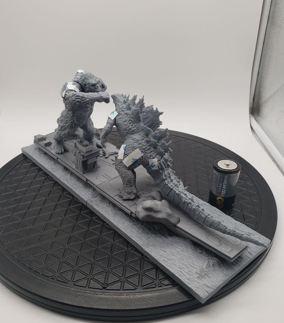 Godzilla ゴジラxコングジオラマ　ガレージキット　（未組み立て未塗装）