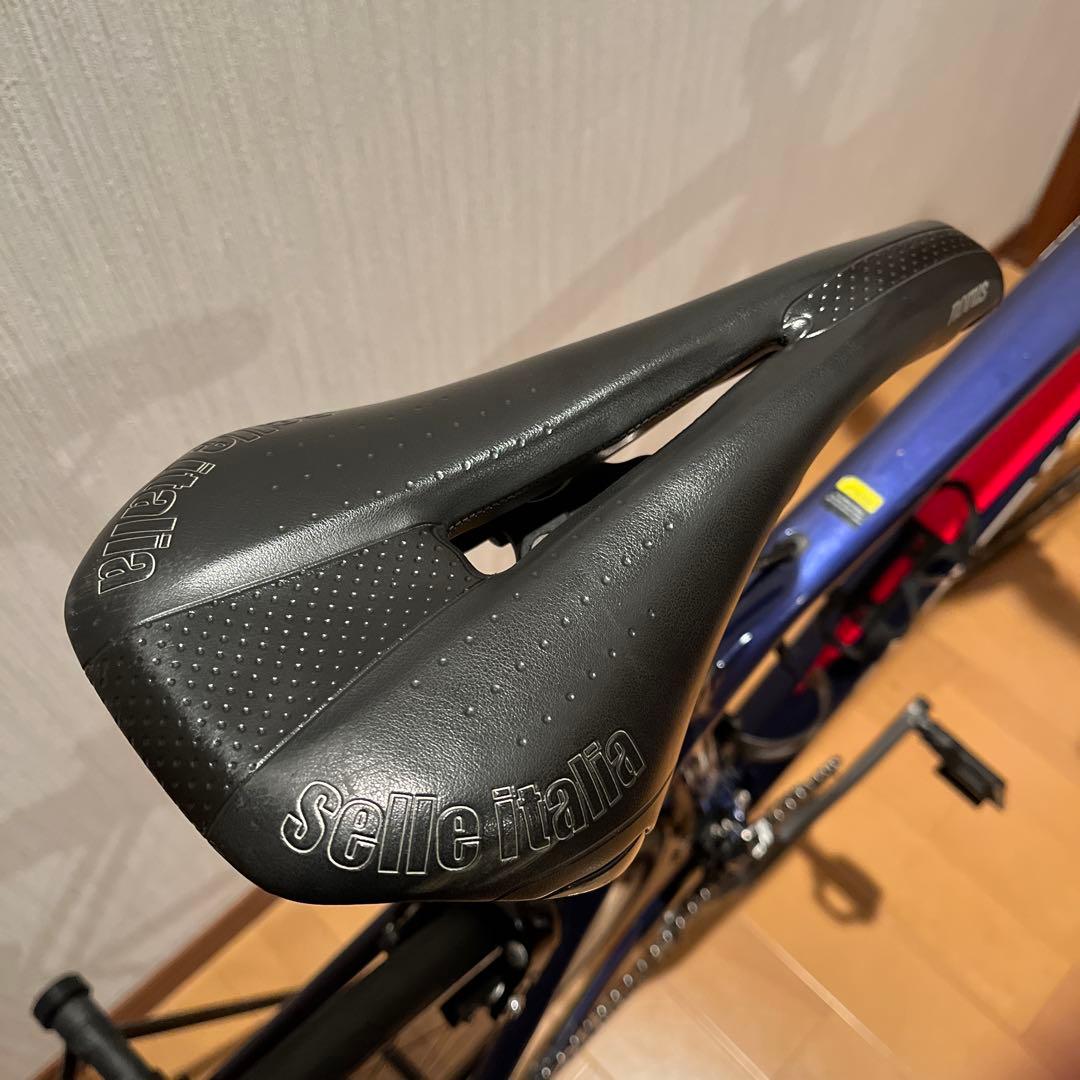 たむ メリダ スクルトゥーラ700