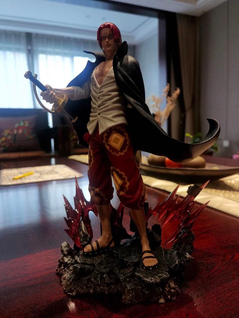 【新品】ワンピース シャンクス フィギュア 値下げなし ガレージキット