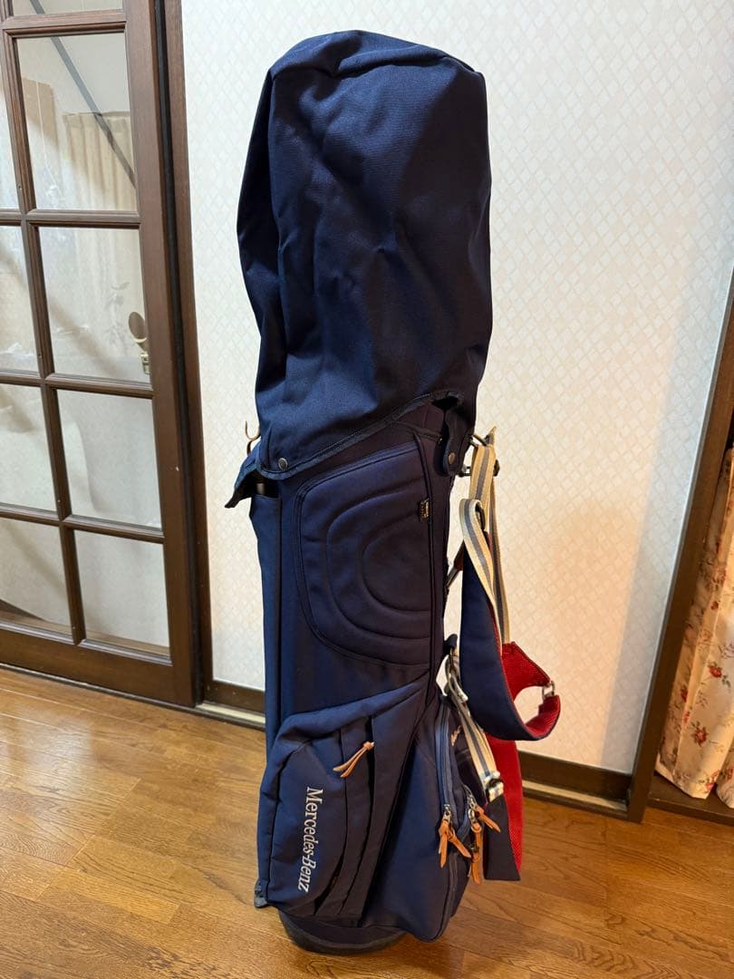 タイトリスト、メルセデスベンツコラボスタンドバッグ