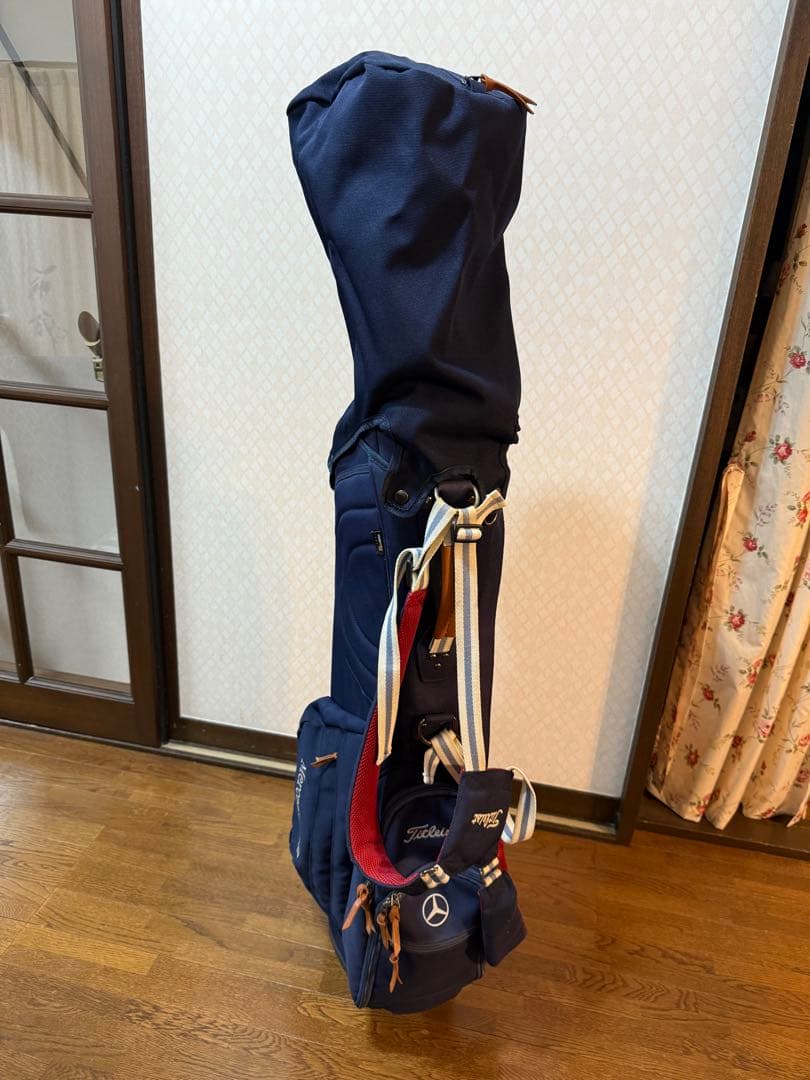 タイトリスト、メルセデスベンツコラボスタンドバッグ