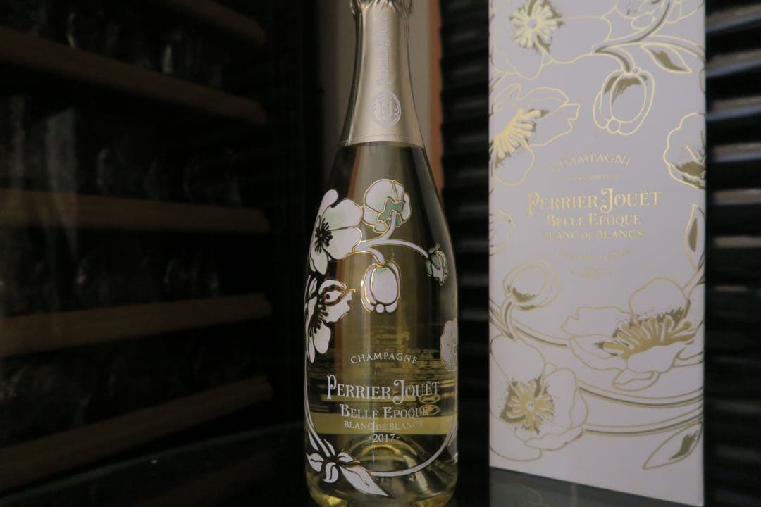 ペリエジュエ ベルエポック ブランドブラン 2017年 ゴールド シャンパン 箱