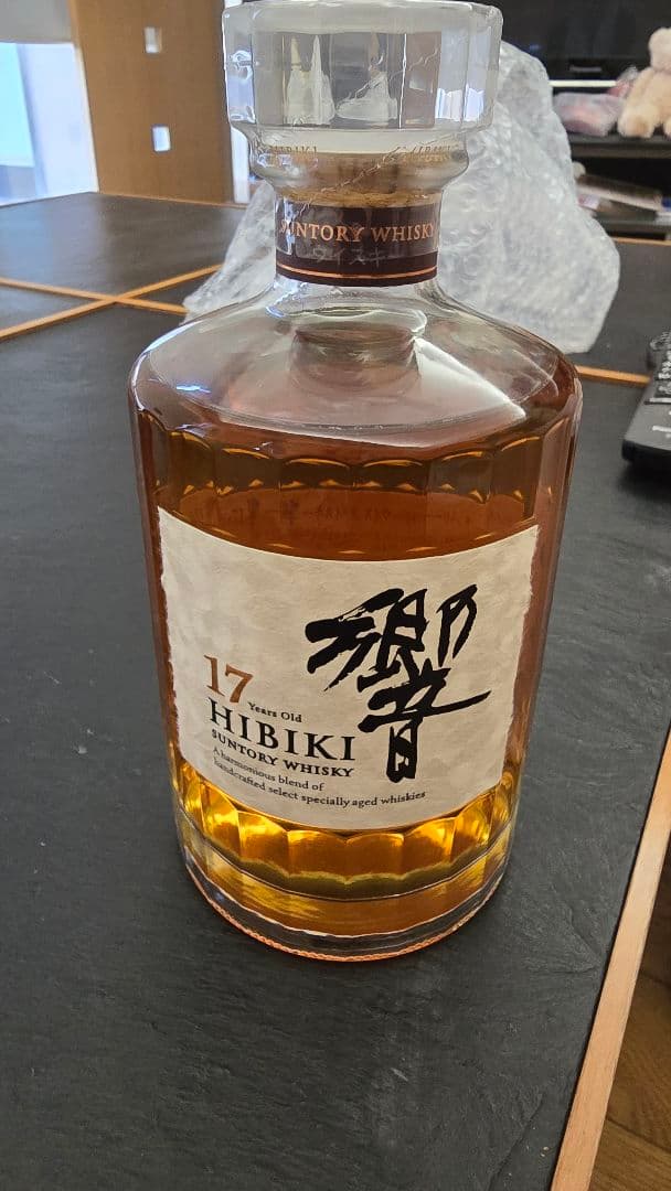 サントリー ウイスキー 響 17年　 SUNTORY HIBIKI