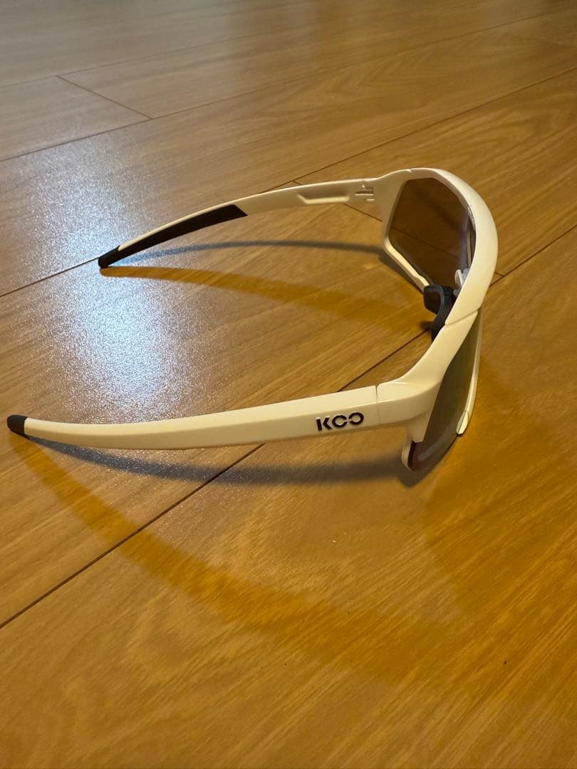 KOO DEMOS KASKスポーツサングラス ホワイト/ブルー　ロードバイク