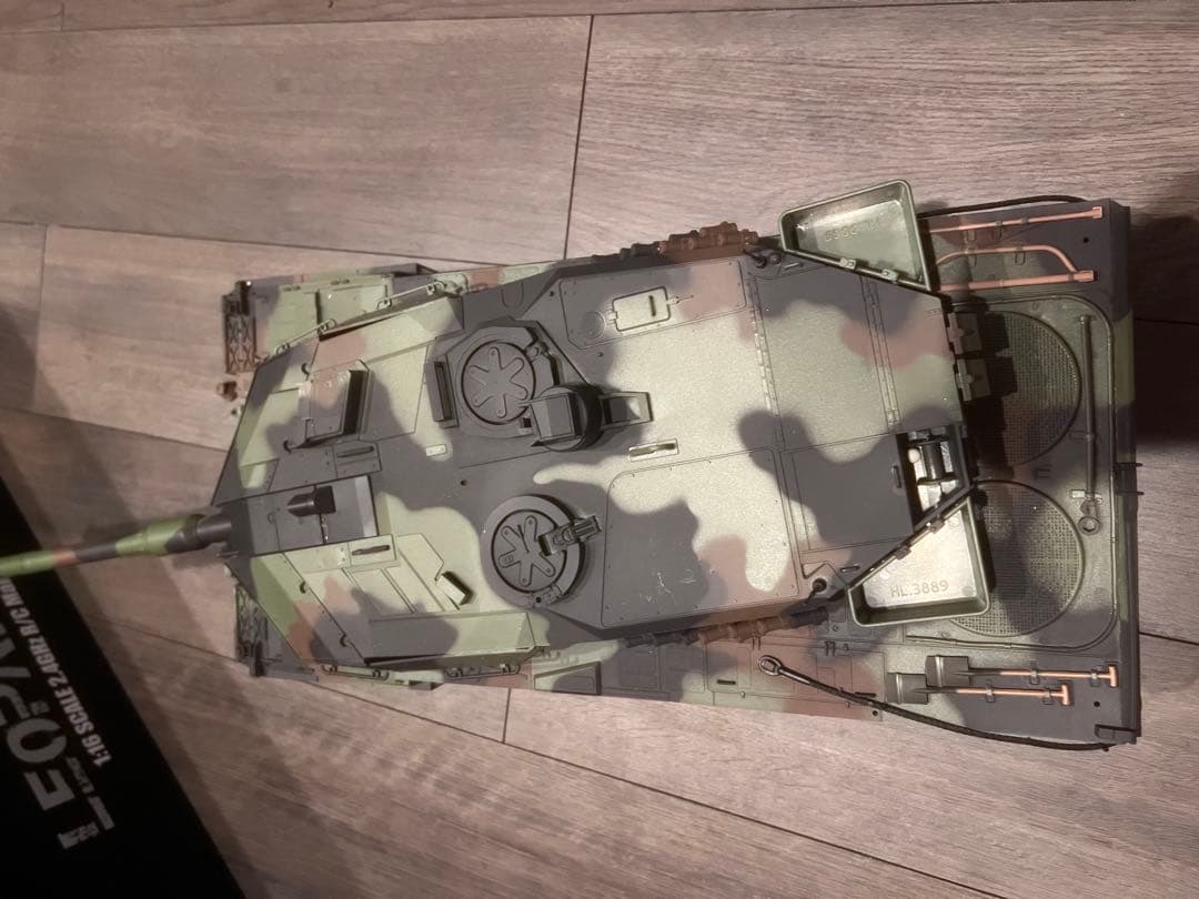 1/16 戦車ラジコン ドイツ主力戦車 レオパルト2 A6☆ヘンロン