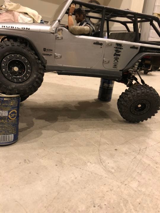 ラジコン　アキシャル scx10フルカスタム