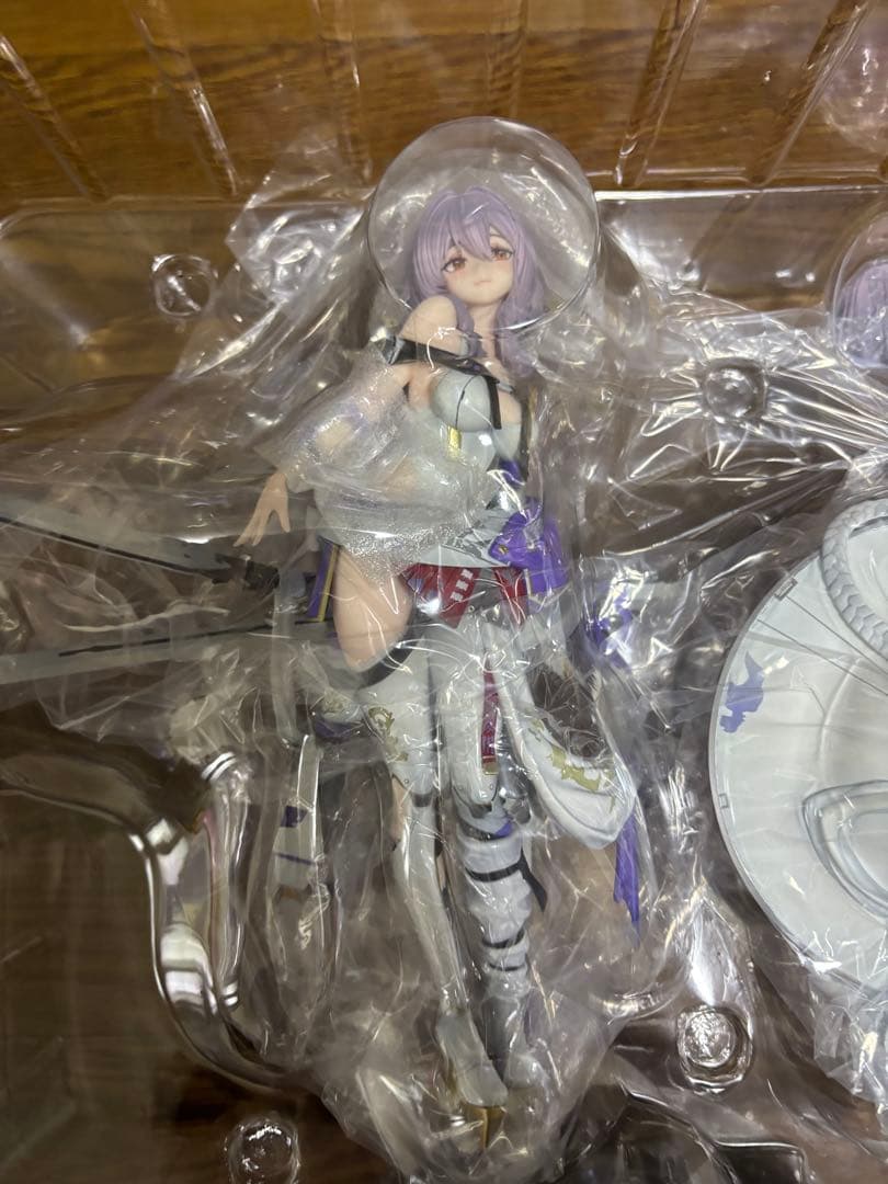 NIKKE 紅蓮 SCARLET 1/7スケール フィギュア　ニケ