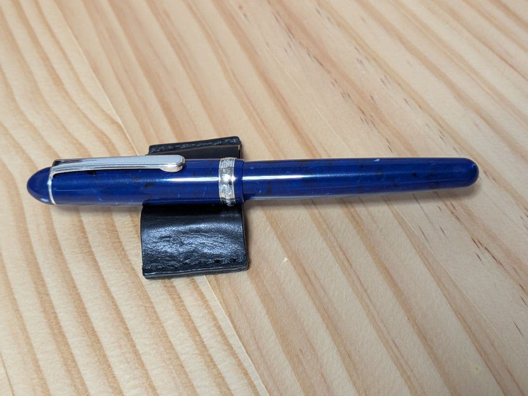 さ*れ様 プラチナ万年筆　＃3776 セルロイド　ミッドナイトオーシャン