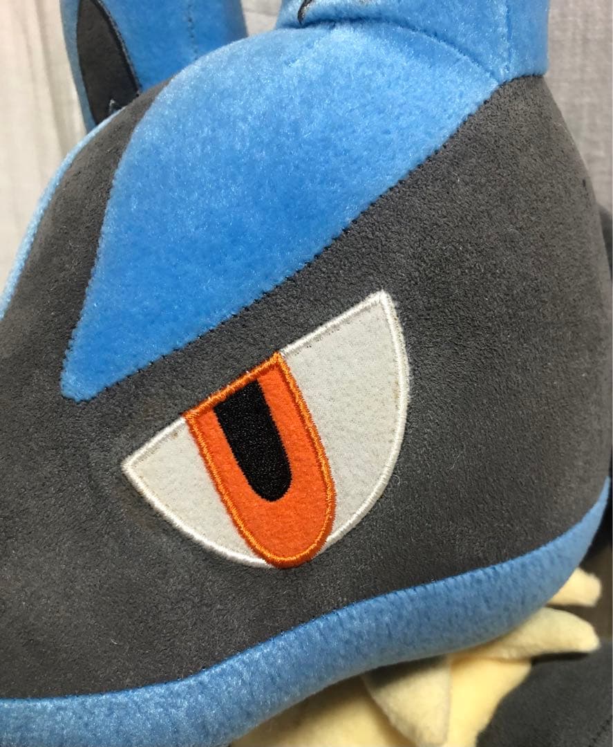 ポケモン　等身大　ルカリオ　ぬいぐるみ　ハートランド